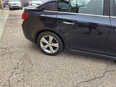 2014 Chevrolet Cruze 2LT Auto - Photo 9 - Philadelphia, PA 19124
