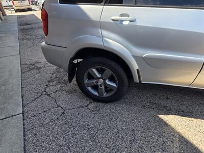 2004 Toyota RAV4   - Photo 8 - Philadelphia, PA 19124
