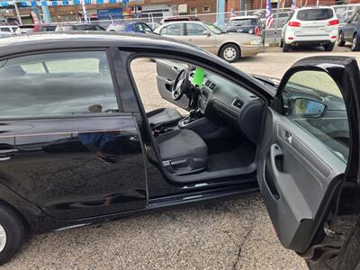 2012 Volkswagen Jetta - Photo 8 - Philadelphia, PA 19124
