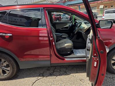 2015 Hyundai SANTA FE Sport 2.4L - Photo 13 - Philadelphia, PA 19124