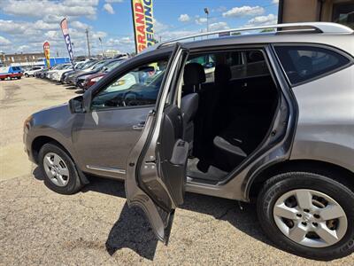 2014 Nissan Rogue Select S - Photo 14 - Philadelphia, PA 19124