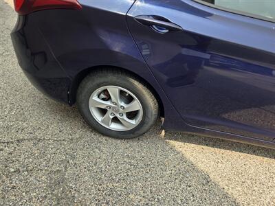 2014 Hyundai ELANTRA SE - Photo 9 - Philadelphia, PA 19124