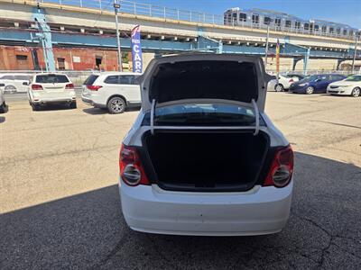2012 Chevrolet Sonic LT   - Photo 13 - Philadelphia, PA 19124