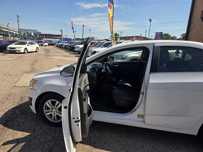 2012 Chevrolet Sonic LT   - Photo 10 - Philadelphia, PA 19124
