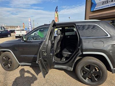 2011 Jeep Grand Cherokee Laredo - Photo 14 - Philadelphia, PA 19124