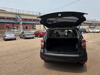 2014 Subaru Forester 2.5i Premium - Photo 18 - Philadelphia, PA 19124