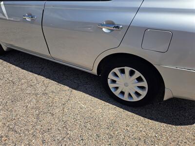 2012 Nissan Versa 1.6 S - Photo 7 - Philadelphia, PA 19124