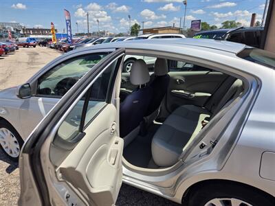2012 Nissan Versa 1.6 S - Photo 11 - Philadelphia, PA 19124