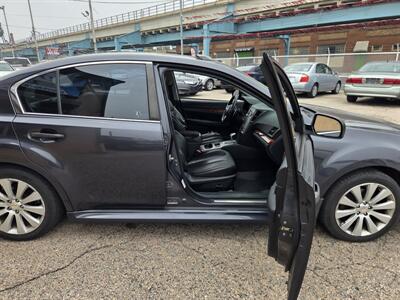 2011 Subaru Legacy 2.5i Limited - Photo 11 - Philadelphia, PA 19124