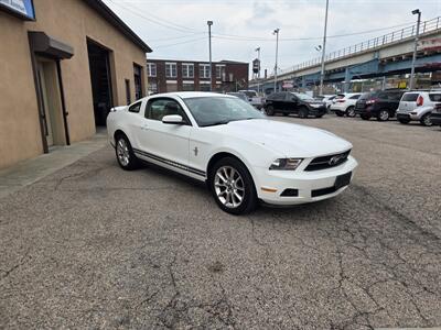 2010 Ford Mustang   - Photo 5 - Philadelphia, PA 19124