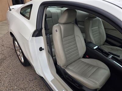 2010 Ford Mustang   - Photo 12 - Philadelphia, PA 19124