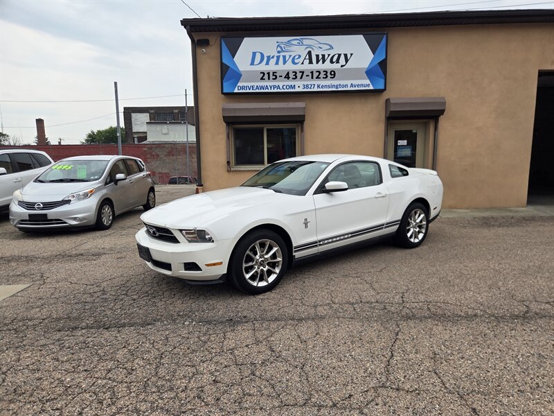 2010 Ford Mustang   - Photo 1 - Philadelphia, PA 19124