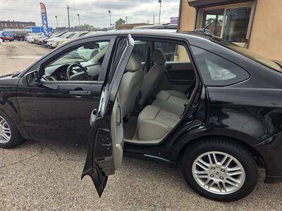 2011 Ford Focus SE - Photo 13 - Philadelphia, PA 19124