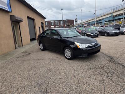 2011 Ford Focus SE - Photo 4 - Philadelphia, PA 19124