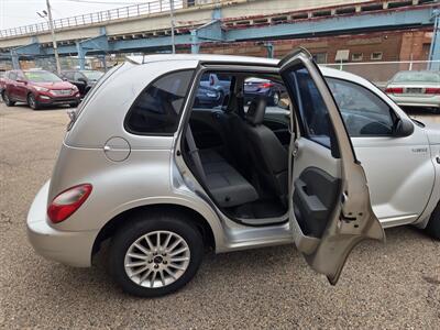 2006 Chrysler PT Cruiser Touring - Photo 13 - Philadelphia, PA 19124