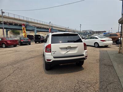 2011 Jeep Compass Sport - Photo 2 - Philadelphia, PA 19124