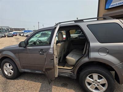 2012 Ford Escape XLT - Photo 16 - Philadelphia, PA 19124