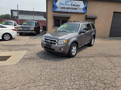 2012 Ford Escape XLT - Photo 2 - Philadelphia, PA 19124