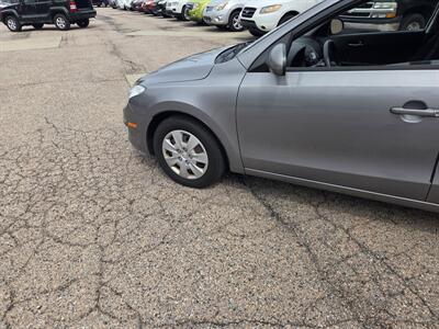 2011 Hyundai ELANTRA Touring GLS - Photo 7 - Philadelphia, PA 19124