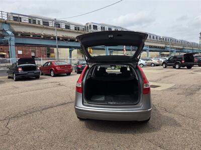 2011 Hyundai ELANTRA Touring GLS - Photo 15 - Philadelphia, PA 19124