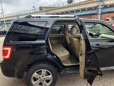 2010 Ford Escape Limited   - Photo 12 - Philadelphia, PA 19124