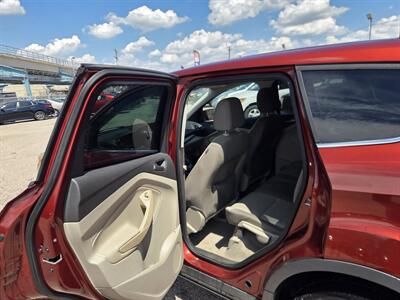 2015 Ford Escape SE - Photo 14 - Philadelphia, PA 19124