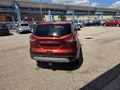 2015 Ford Escape SE - Photo 2 - Philadelphia, PA 19124