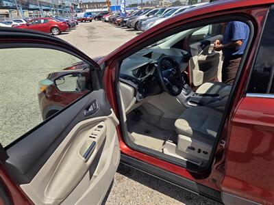 2015 Ford Escape SE - Photo 9 - Philadelphia, PA 19124