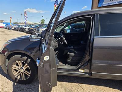 2016 Chevrolet Traverse LT   - Photo 10 - Philadelphia, PA 19124