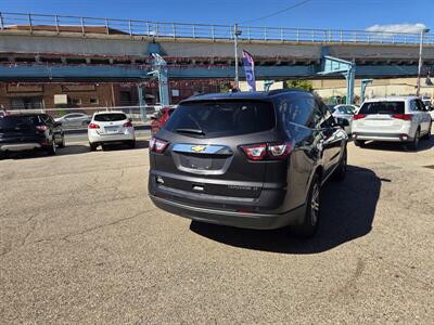 2016 Chevrolet Traverse LT   - Photo 4 - Philadelphia, PA 19124