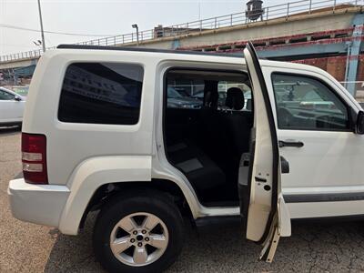 2010 Jeep Liberty Sport - Photo 12 - Philadelphia, PA 19124