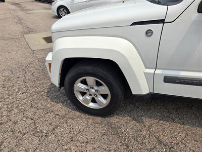 2010 Jeep Liberty Sport - Photo 9 - Philadelphia, PA 19124