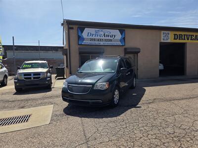 2015 Chrysler Town and Country Touring Minivan