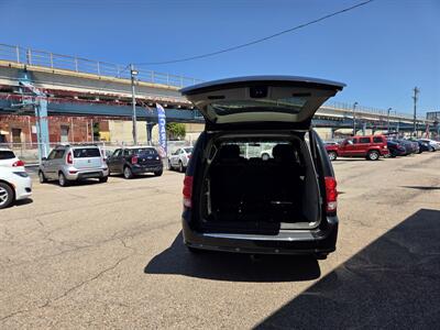 2016 Dodge Grand Caravan SXT   - Photo 4 - Philadelphia, PA 19124