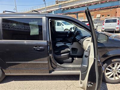 2016 Dodge Grand Caravan SXT   - Photo 10 - Philadelphia, PA 19124