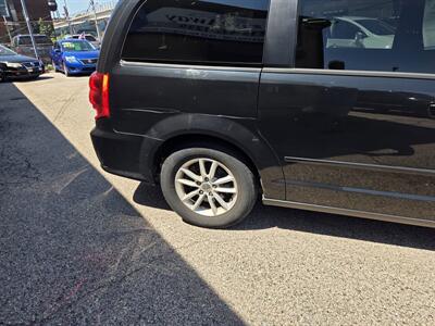 2016 Dodge Grand Caravan SXT   - Photo 11 - Philadelphia, PA 19124