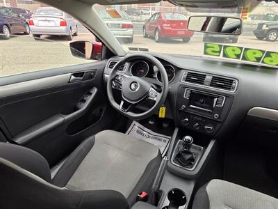 2017 Volkswagen Jetta 1.4T S - Photo 13 - Philadelphia, PA 19124