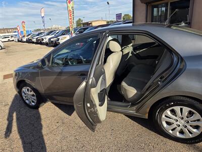 2012 Kia Forte EX - Photo 9 - Philadelphia, PA 19124