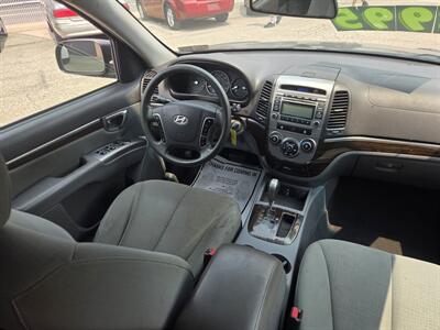 2012 Hyundai SANTA FE 2.4 GL - Photo 14 - Philadelphia, PA 19124