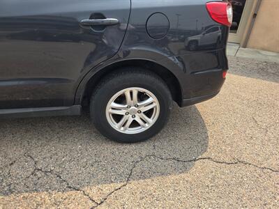 2012 Hyundai SANTA FE 2.4 GL - Photo 8 - Philadelphia, PA 19124