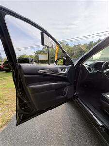 2014 INFINITI QX60 - Photo 7 - Westport, MA 02790