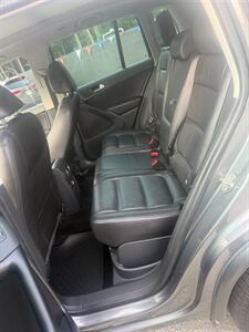 2017 Volkswagen Tiguan 2.0T Sport 4Motion - Photo 7 - Westport, MA 02790