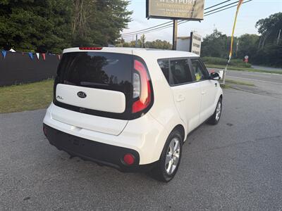 2019 Kia Soul - Photo 5 - Westport, MA 02790
