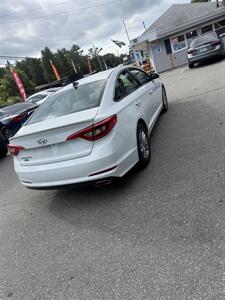 2016 Hyundai SONATA - Photo 5 - Westport, MA 02790