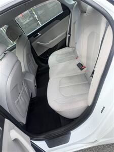 2016 Hyundai SONATA - Photo 10 - Westport, MA 02790