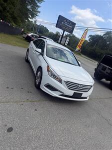 2016 Hyundai SONATA - Photo 2 - Westport, MA 02790