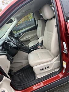 2014 Ford Escape Titanium   - Photo 11 - Westport, MA 02790