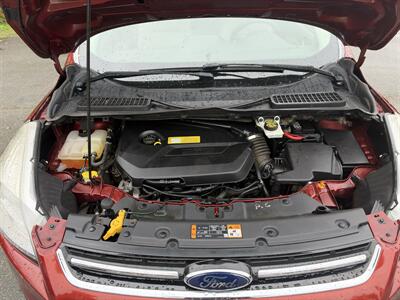 2014 Ford Escape Titanium   - Photo 7 - Westport, MA 02790
