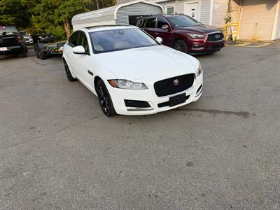 2018 Jaguar XF 25t Premium - Photo 2 - Westport, MA 02790