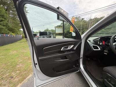 2016 GMC Terrain SLE-1 - Photo 8 - Westport, MA 02790